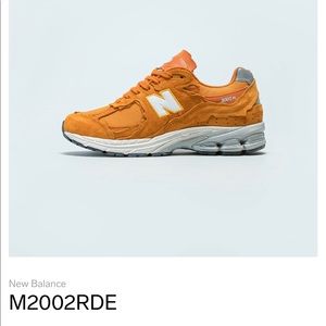 Brand New! New Balance M2002RDE Mens Size 8 (9.5 in Women’s).